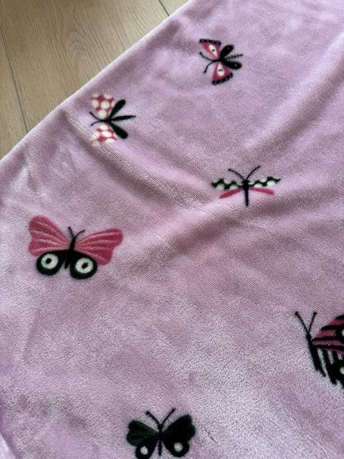 Roze peuter dekbedovertrek met vlinders 120x150, Kinderen en Baby's, Kinderkamer | Beddengoed, Zo goed als nieuw, Dekbedovertrek