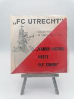 Vintage FC Utrecht vinyl single. Vader Jacobs heeft 11 Zonen, Verzamelen, Sportartikelen en Voetbal, Ophalen of Verzenden, Zo goed als nieuw