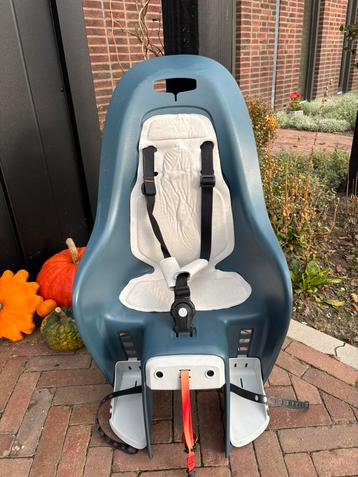 Fietszitje van de Decathlon beschikbaar voor biedingen