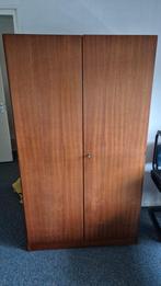 Houten kledingkast, Ophalen, Gebruikt
