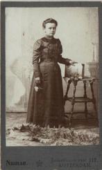 CDV - Numan - Jonkerfrans straat 112 -Rotterdam, Gebruikt, Verzenden, Foto, Klederdracht