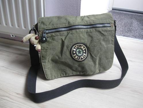 KIPLING groene schoudertas goede staat, Sieraden, Tassen en Uiterlijk, Tassen | Schoudertassen, Gebruikt, Kipling, Groen, Ophalen of Verzenden