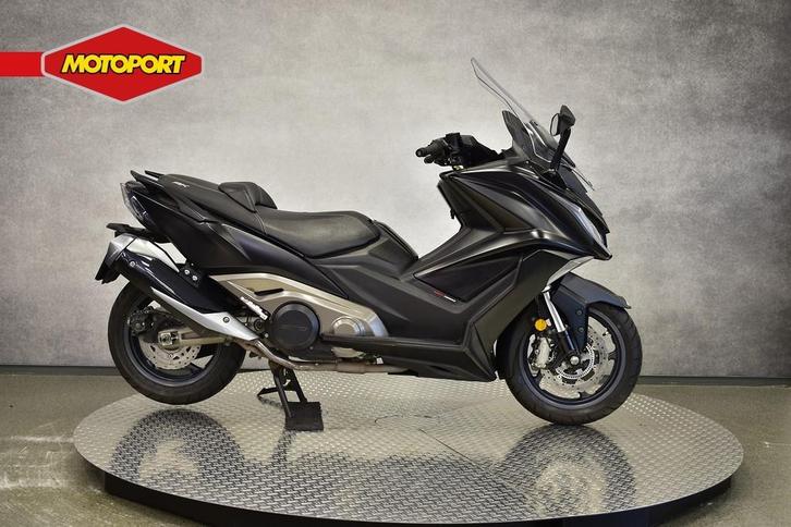 Kymco AK 550 (bj 2017), Motoren, Motoren | Overige merken, Bedrijf, Scooter