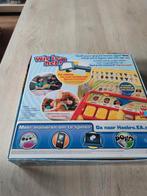 Wié is het?, Hobby en Vrije tijd, Gezelschapsspellen | Bordspellen, Gebruikt, Ophalen of Verzenden, Hasbro, Nvt