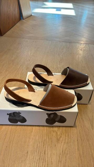Spaanse leren sandalen maat 44 alleen nog in kleur Camel  beschikbaar voor biedingen