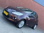 Ford Ka 1.2 Cool&Sound | Stoelverwarming | Airco | Radio, Voorwielaandrijving, Stof, Gebruikt, 4 cilinders