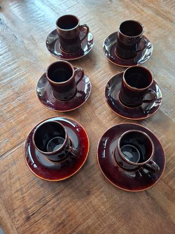 Vintage Espresso Kopjes met Schotel beschikbaar voor biedingen