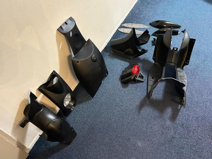Veel Peugeot Ludix onderdelen, Fietsen en Brommers, Scooters | Peugeot, Gebruikt, Ludix, Benzine, Ophalen