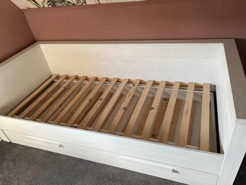Eenpersoons kinderbed 90x200  beschikbaar voor biedingen