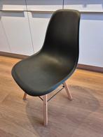 Zwarte Stoel met Houten Poten, Huis en Inrichting, Stoelen, Ophalen, Gebruikt, Zwart, Metaal