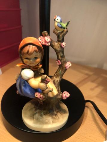 HUMMEL BEELDJE VAN GOEBEL NR.141/1 GROOT 15 CM.       beschikbaar voor biedingen