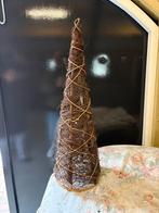 Leuke wilgentakken piramide met lampjes, Huis en Inrichting, Ophalen of Verzenden, Gebruikt, Piramide