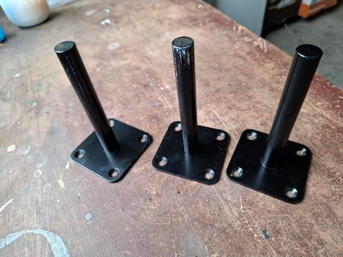 Voetplaat baluster, Doe-het-zelf en Verbouw, IJzerwaren en Bevestigingsmiddelen, Zo goed als nieuw, Overige typen, 250 mm of meer