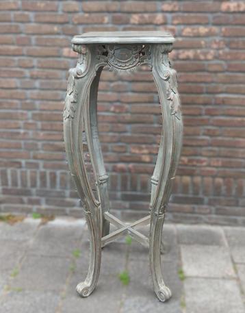 Hoog 130 cm Barok Brocante bijzettafel plantentafel sokkel  beschikbaar voor biedingen