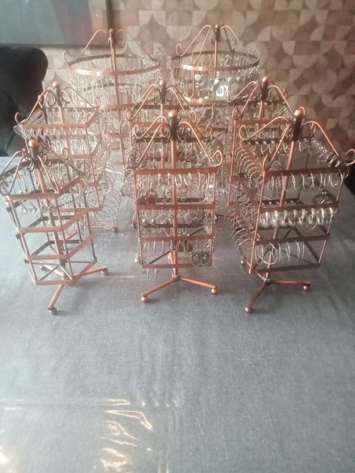 Te koop 8 x Oorbellen molens, Sieraden, Tassen en Uiterlijk, Oorbellen, Zo goed als nieuw, Hangers, Overige materialen, Goud, Ophalen of Verzenden