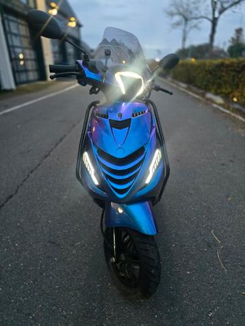 Piaggio Zip 2022 Cameleon Purple Full LED beschikbaar voor biedingen