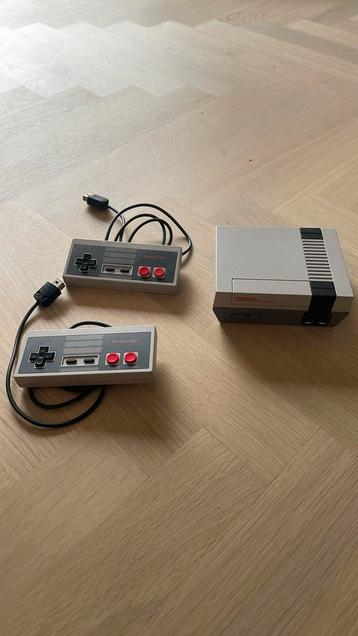 Originele Nintendo NES Classic Mini – Zo goed als nieuw! beschikbaar voor biedingen