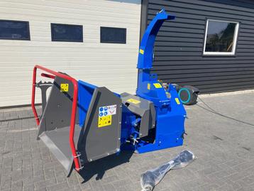 Houtversnipperaars BX52 invoerrollen. Minitractor/snipperaar beschikbaar voor biedingen