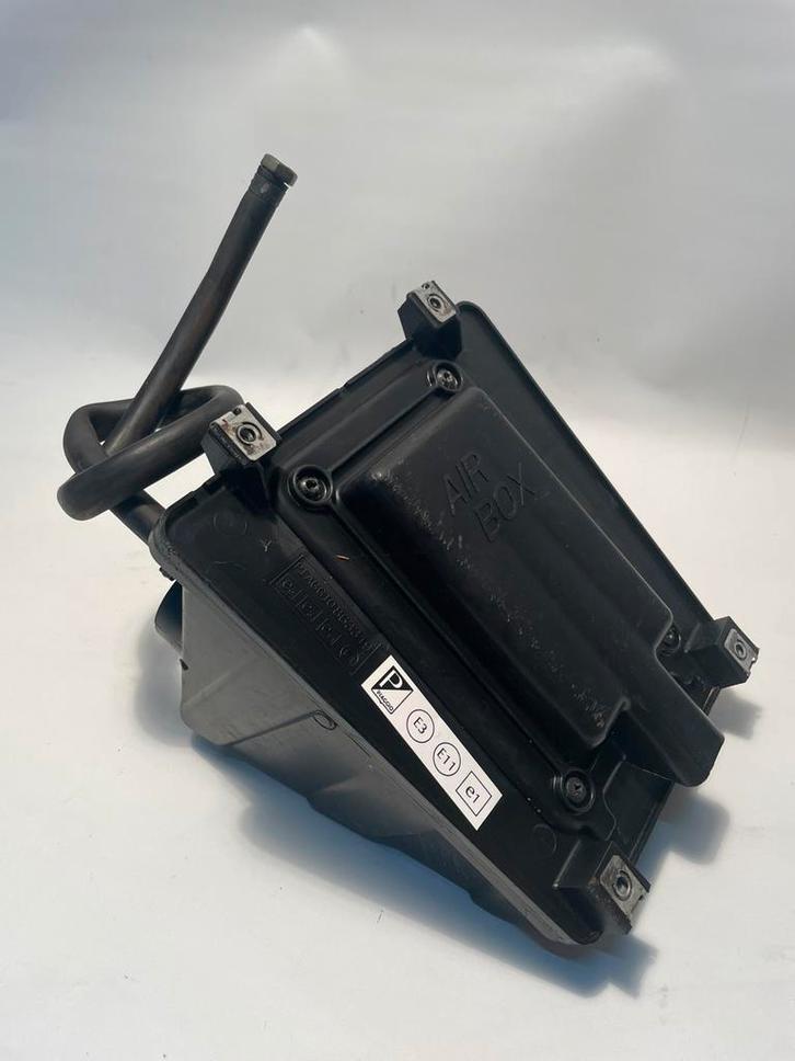 Luchtfilter box Derbi GPR / Aprilia RS4, Fietsen en Brommers, Brommeronderdelen | Algemeen, Gebruikt, Overige typen, Ophalen of Verzenden