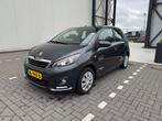 Peugeot 108 1.0 12V E-vti 51KW 5DR 2015 Grijs, Auto's, Voorwielaandrijving, Stof, Euro 6, 4 stoelen