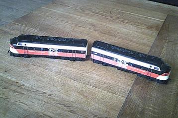 Marklin HO 2-delige Diesellok USA New Haven nr. 3062 en 4062 beschikbaar voor biedingen