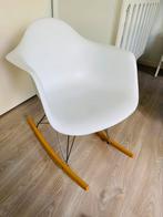 Eames RAR schommelstoel wit, Huis en Inrichting, Ophalen, Zo goed als nieuw, Wit, Eén