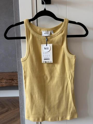NIEUW | zomerse mosterdgele top | merk Gestuz | maat XS/34 beschikbaar voor biedingen