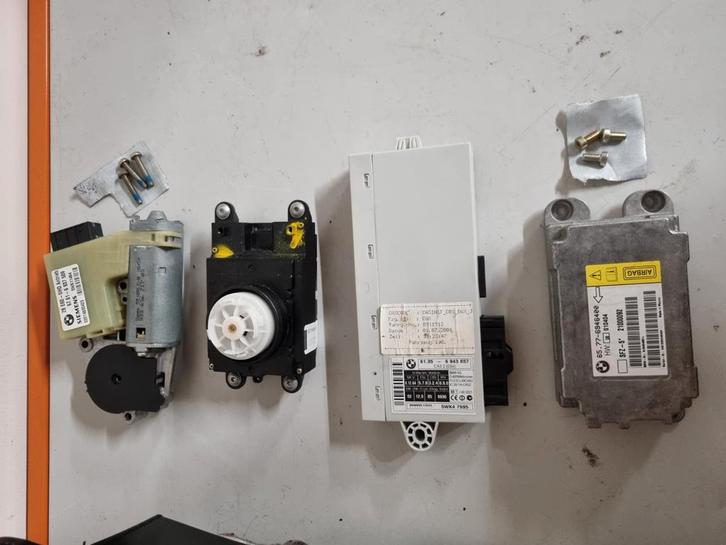 **Modules BMW E60 520i, idrive,cas2,mulf,airbag,motor dak**, Auto diversen, Overige Auto diversen, Ophalen of Verzenden