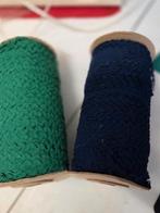 Zolderopruiming  2 rol vintage zigzagband  +/_ 450 mtr, Ophalen of Verzenden, Zo goed als nieuw, Lint, Band of Elastiek