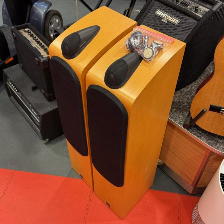 Bowers & Wilkins - B&W 704 S1 speakers in nette staat, Audio, Tv en Foto, Luidsprekers, Zo goed als nieuw