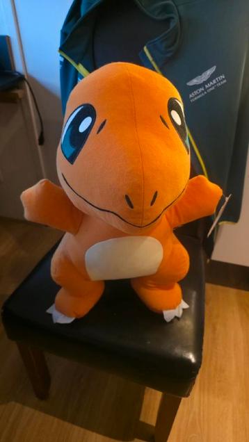 Charmander Knuffel beschikbaar voor biedingen