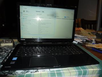 Toshiba Satelite L50-B laptop windows 11 24H2 beschikbaar voor biedingen