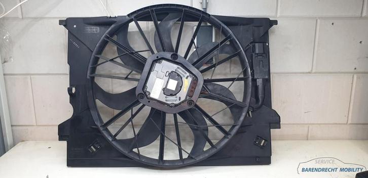 Koelvin E klasse W211 Mercedes 2115001693 600W 6 cilinder or, Auto-onderdelen, Airco en Verwarming, Mercedes-Benz, Gebruikt, Ophalen of Verzenden