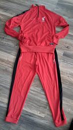 nieuwe lfc pak maat s, Kinderen en Baby's, Ophalen of Verzenden, Nieuw, Jongen, Sport- of Zwemkleding