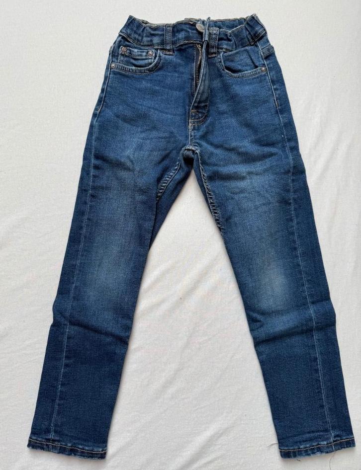 ZARA spijkerbroeken maat 122 jongens ZGAN, Kinderen en Baby's, Kinderkleding | Maat 122, Zo goed als nieuw, Jongen, Broek, Ophalen