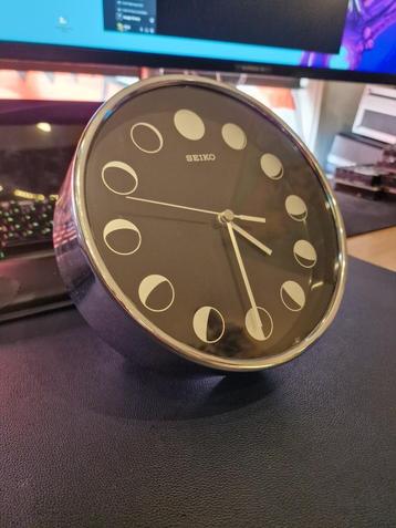 Seiko analoge klok Wand, of staand  beschikbaar voor biedingen