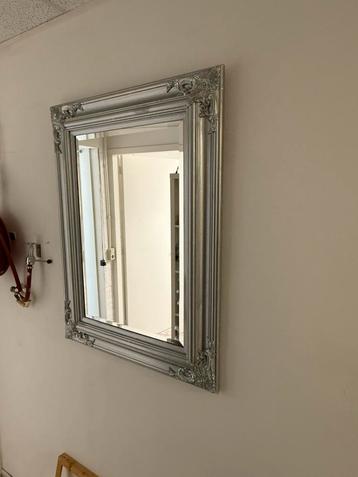 Spiegel (barok) zilver met lijst 75x100cm beschikbaar voor biedingen