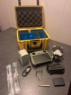 DJI mini 4 pro - fly more combo - extra accessoires, Ophalen of Verzenden, Zo goed als nieuw, Drone met camera