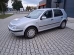 Volkswagen Golf 1.6 Grijs Metallic vaste prijs €450,, Auto's, Volkswagen, Stof, Zwart, 4 cilinders, 100 pk