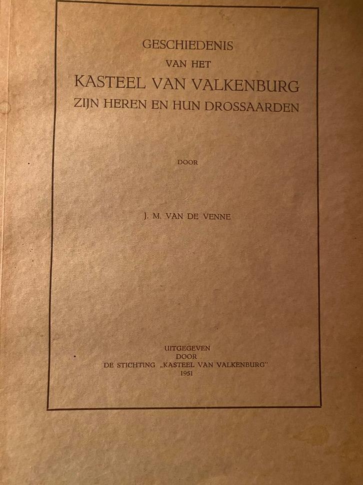 Geschiedenis Kasteel Valkenburg - J.M. van de Venne (1931), Boeken, Geschiedenis | Stad en Regio, Gelezen, 20e eeuw of later, Ophalen of Verzenden