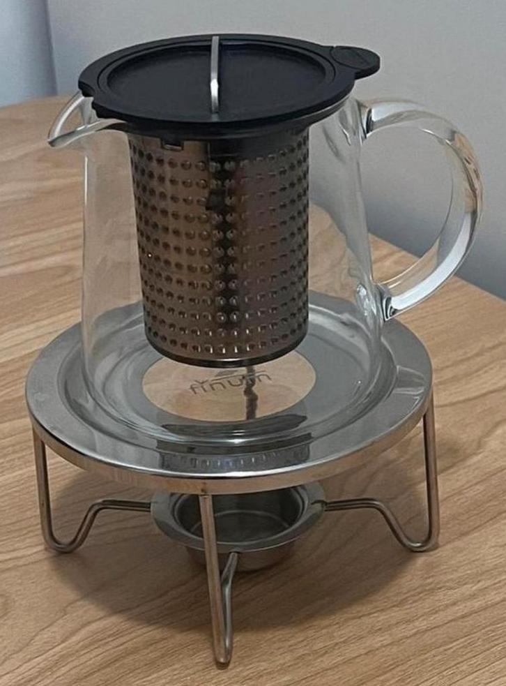 Finum theepot met filter & theelichtverwarmer, Huis en Inrichting, Keuken | Servies, Zo goed als nieuw, Overige typen, Overige stijlen