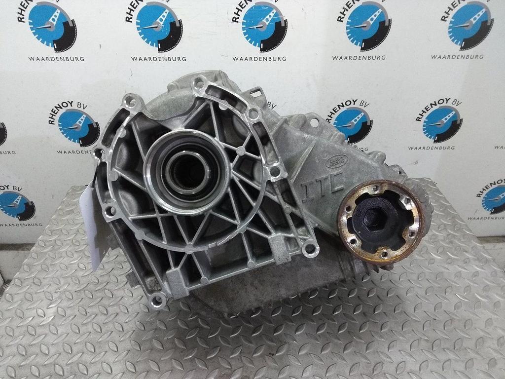 LANDROVER RANGE ROVER TUSSENBAK 2016, Ophalen of Verzenden, Gebruikt, Stiba lid