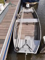 Visboot aluminium 4 meter Aluyard en yamaha buitenboordmotor, Watersport en Boten, Benzine, Buitenboordmotor, Zo goed als nieuw