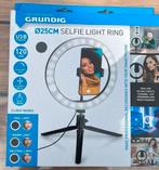 Nieuw grundig selfie light ring 25cm nieuw in verpakking, Ophalen of Verzenden, Nieuw, Lamp of Flitsset