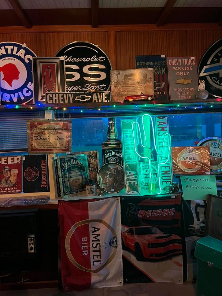 Metalen borden en vlaggen van automerken / bieren / usa, Verzamelen, Merken en Reclamevoorwerpen, Zo goed als nieuw, Reclamebord