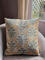 Ikat kussen fluweel/zijde groot, Ophalen, Zo goed als nieuw, Oranje, Vierkant