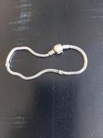 Pandora armband 21 cm met gouden slot., Sieraden, Tassen en Uiterlijk, Armbanden, Ophalen of Verzenden, Zo goed als nieuw, Zilver