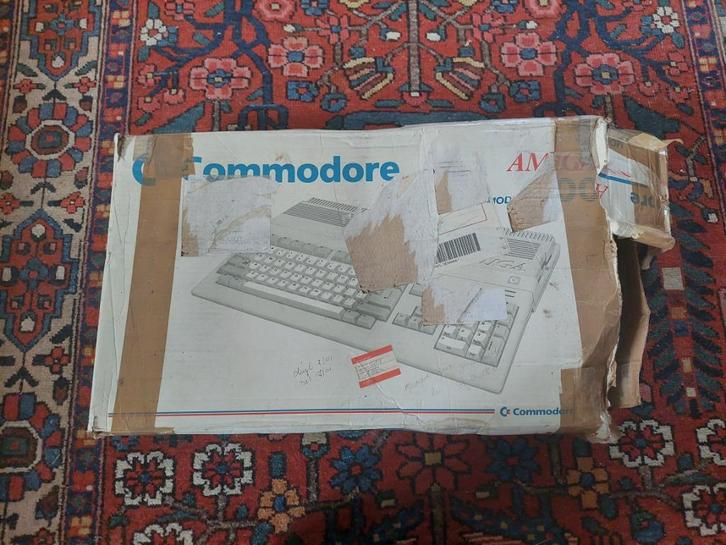 Commodore amiga 500 + adapter en muis, Computers en Software, Vintage Computers, Ophalen of Verzenden