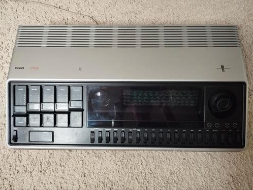 Philips 22RH752 radio / tuner-versterker klasse vintage !, Audio, Tv en Foto, Radio's, Gebruikt, Radio, Ophalen of Verzenden