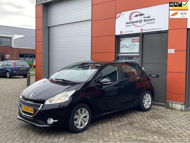 Peugeot 208 1.2 VTi Envy APK CRUISE NAVI CLIMA PDC NAP, Auto's, Peugeot, Bedrijf, Te koop, ABS, Airbags, Airconditioning, Bluetooth